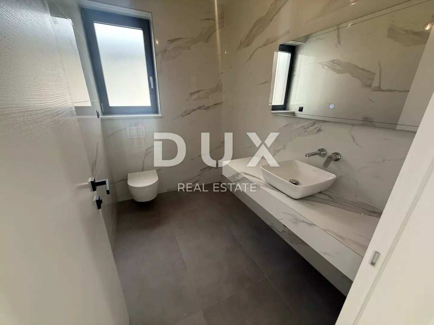 3-bedroom Apartment In Pobri, Croatia (172 M²)