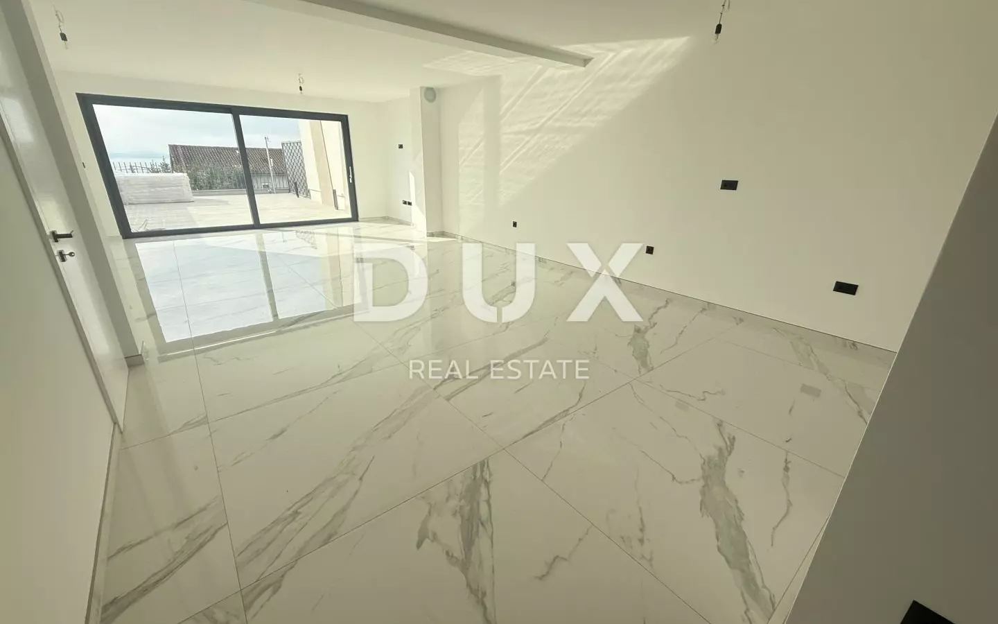3-bedroom Apartment In Pobri, Croatia (172 M²)