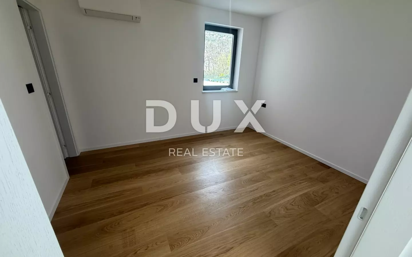 3-bedroom Apartment In Pobri, Croatia (172 M²)