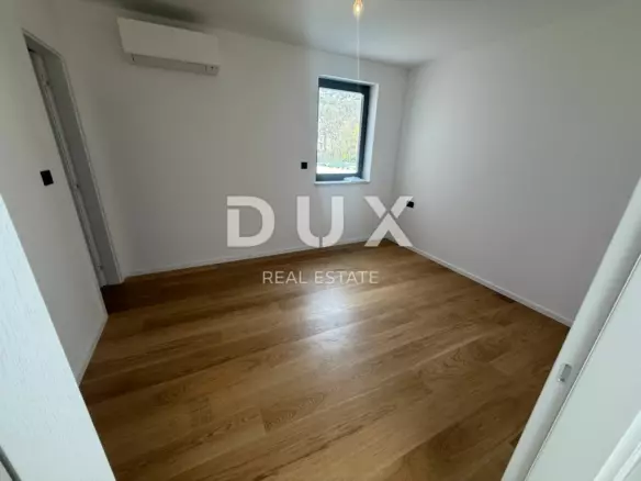 3-bedroom Apartment In Pobri, Croatia (172 M²)