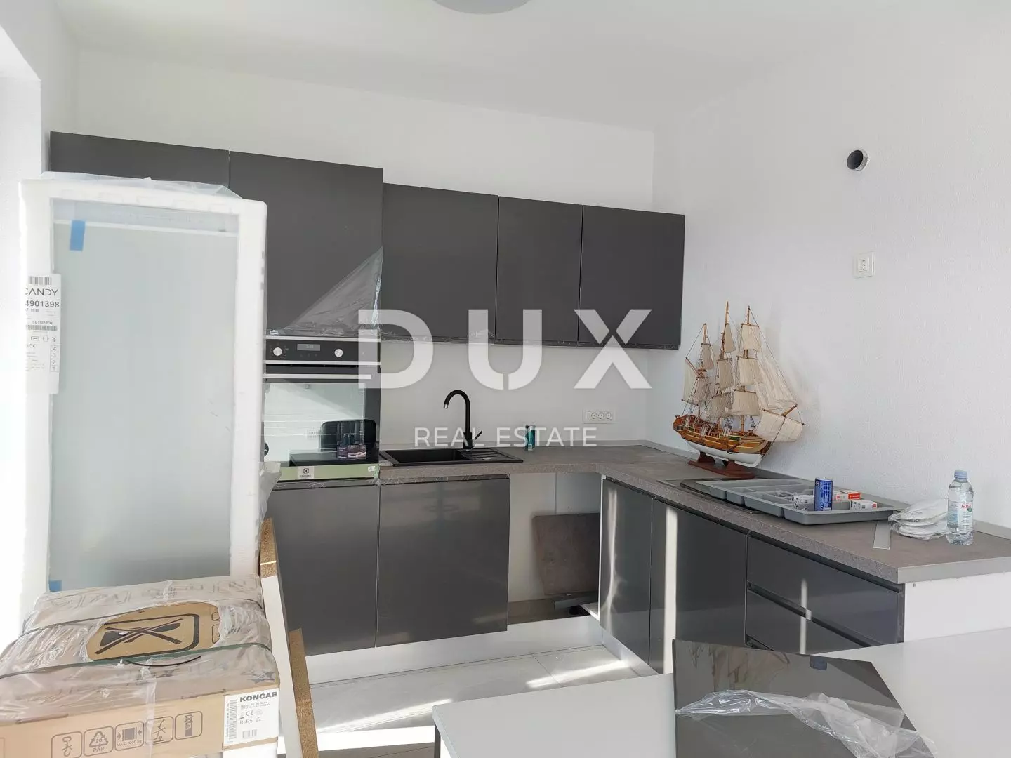 2-bedroom Apartment In Rovinj, Croatia (100 M²)