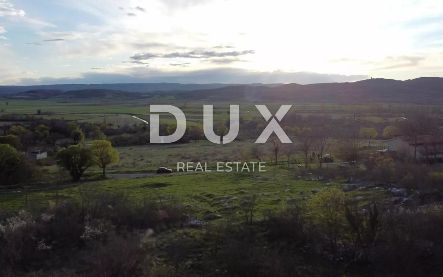 Land In Kršan, Croatia (1.250 M²)
