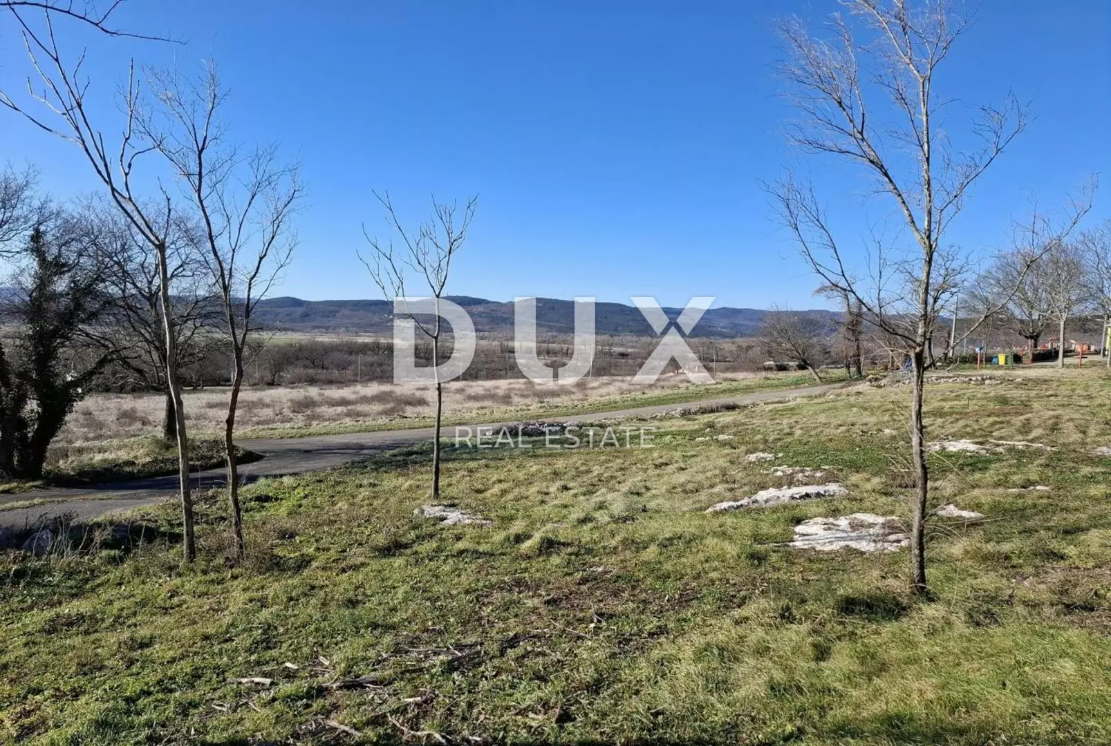Land In Kršan, Croatia (1.250 M²)