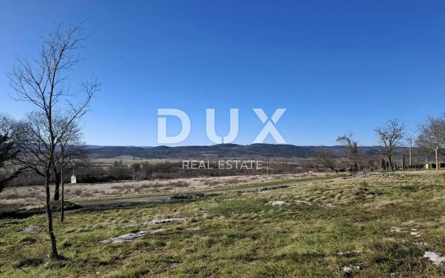 Land In Kršan, Croatia (1.250 M²)