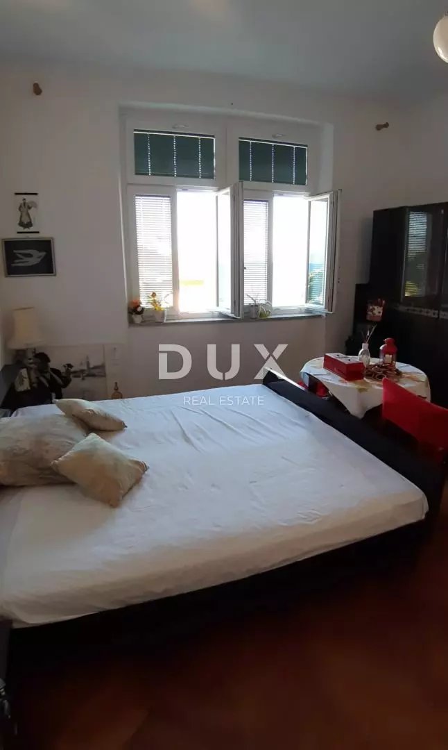 5-bedroom Apartment In Lovran, Croatia (152 M²)