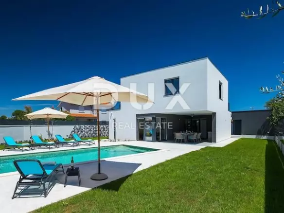 3-bedroom Villa In Škatari, Croatia (160 M²)