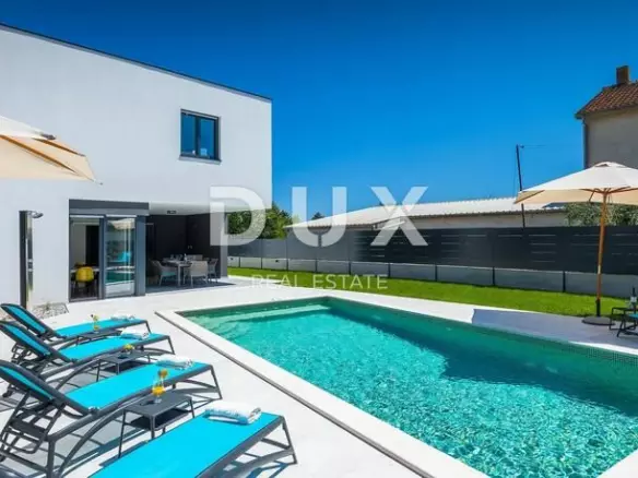 3-bedroom Villa In Škatari, Croatia (160 M²)