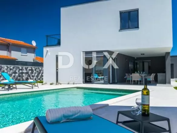 3-bedroom Villa In Škatari, Croatia (160 M²)