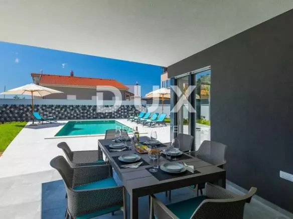 3-bedroom Villa In Škatari, Croatia (160 M²)