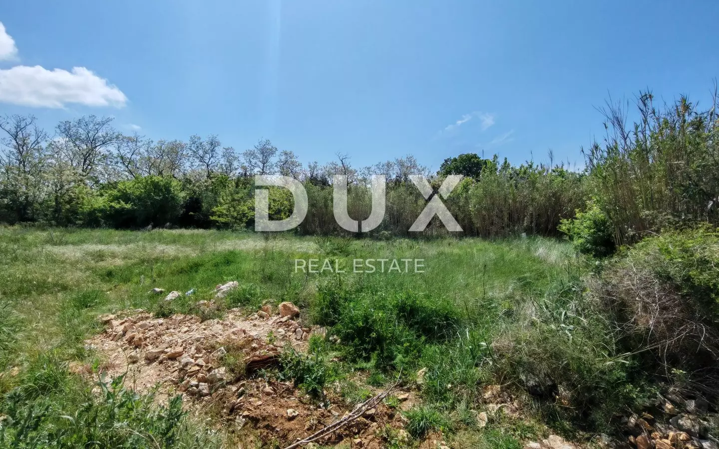 Land In Privlaka, Croatia (1.403 M²)