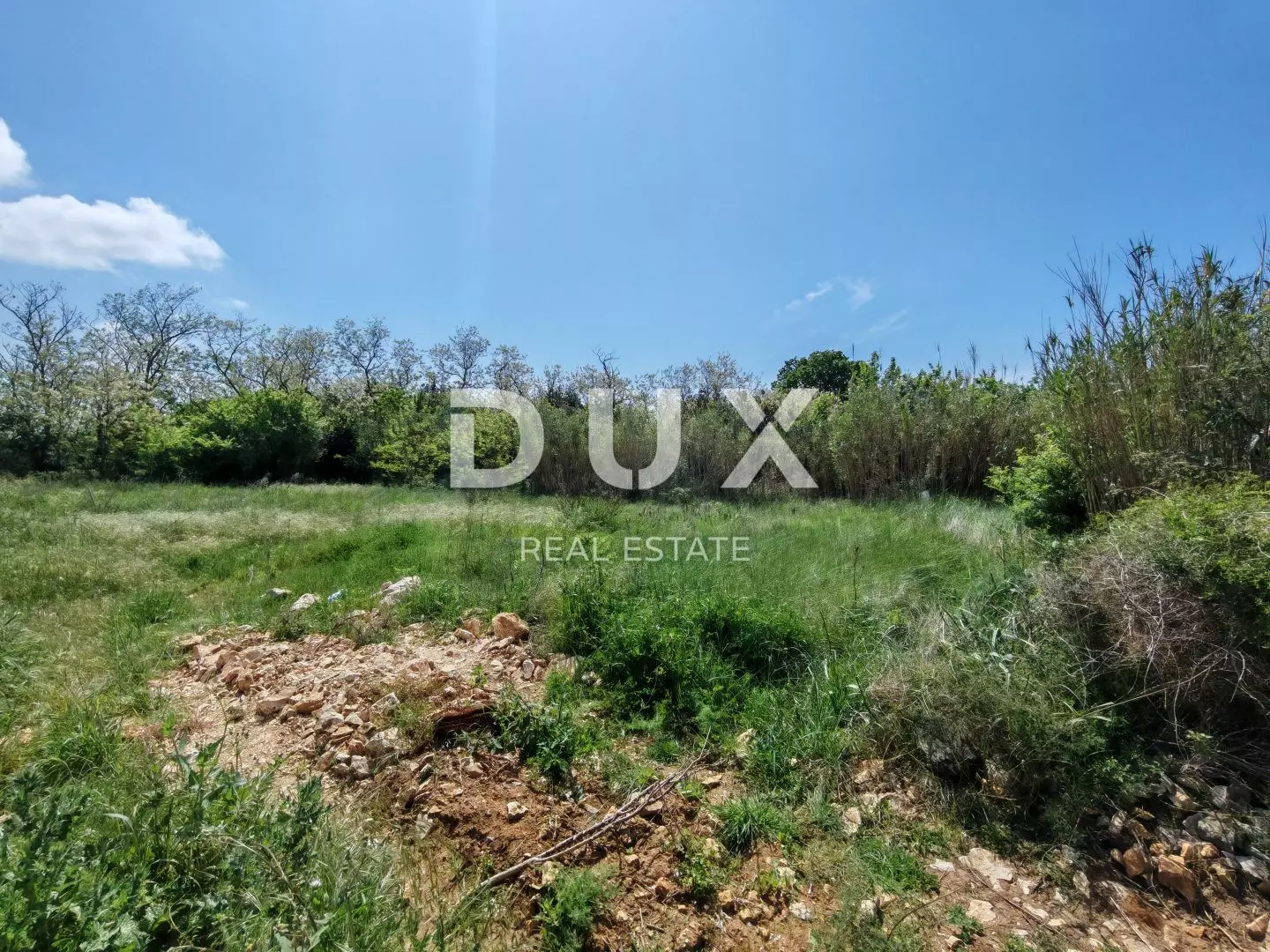 Land In Privlaka, Croatia (1.403 M²)