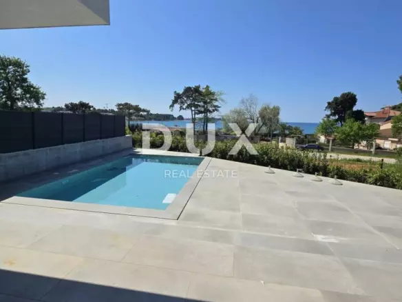 4-bedroom Villa In Poreč, Croatia (254,6 M²)
