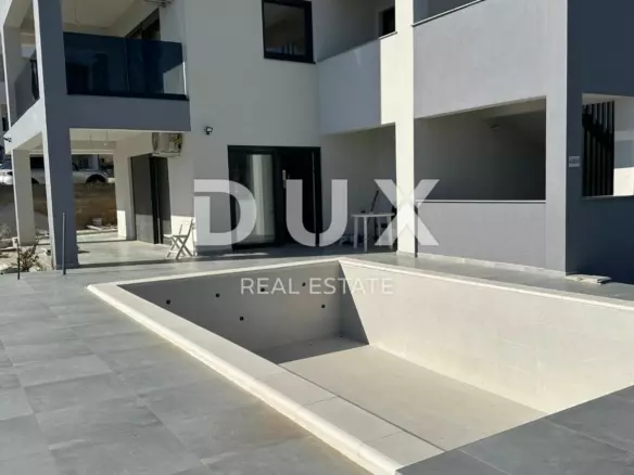 3-bedroom Apartment In Banjol, Croatia (170 M²)