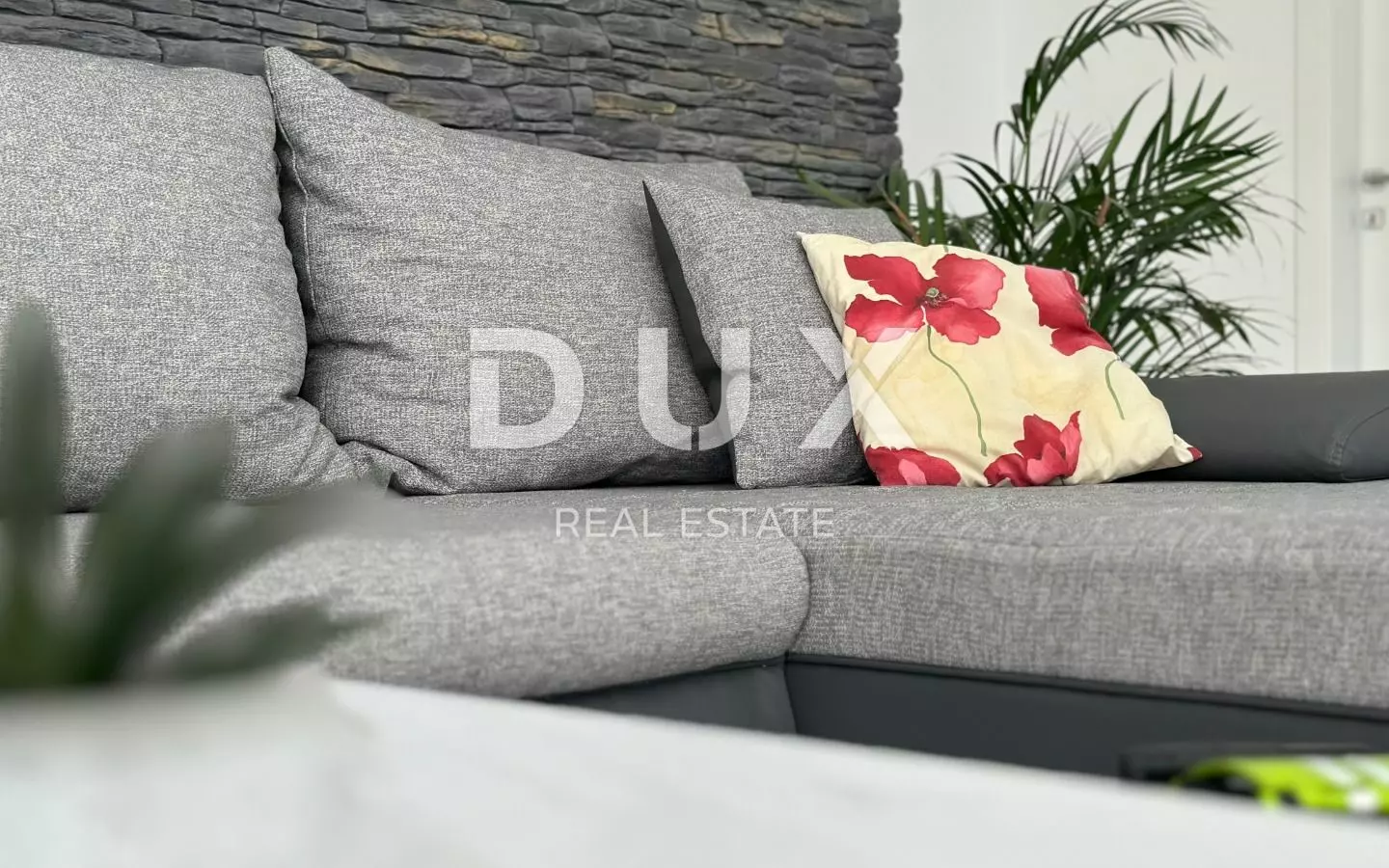 3-bedroom Apartment In Banjol, Croatia (170 M²)