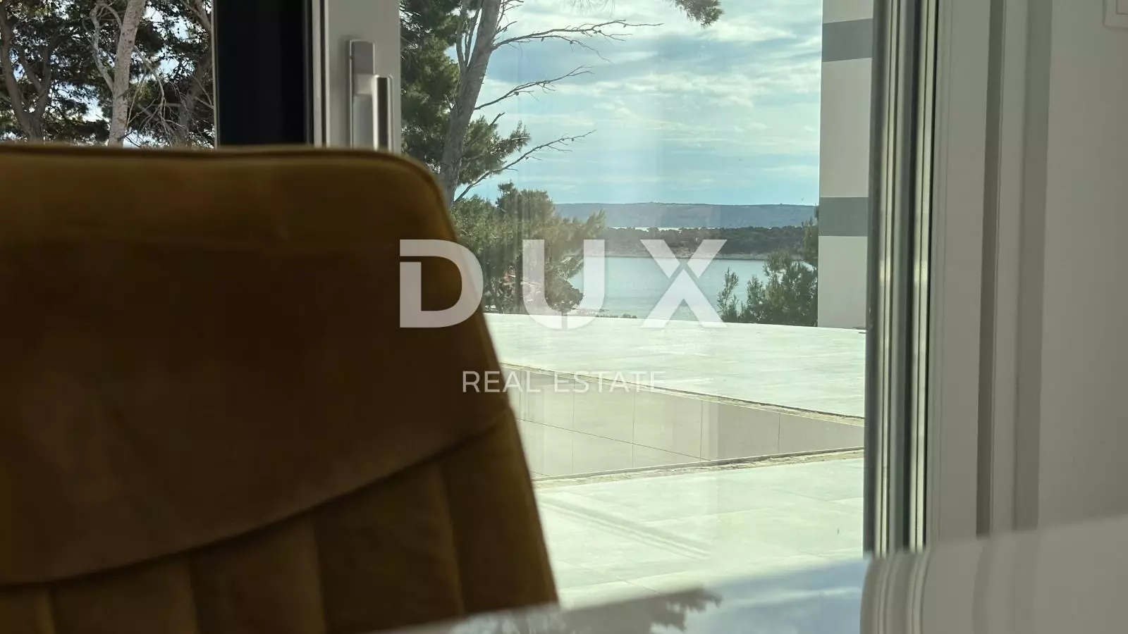 1746350133_img-20250503-wa0004-2da01a 3-bedroom Apartment In Banjol, Croatia (170 M²)