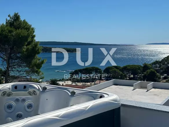 3-bedroom Apartment In Banjol, Croatia (170 M²)