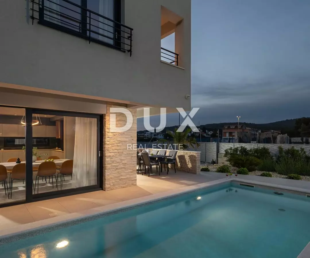 3-bedroom Villa In Bibinje, Croatia (345,47 M²)