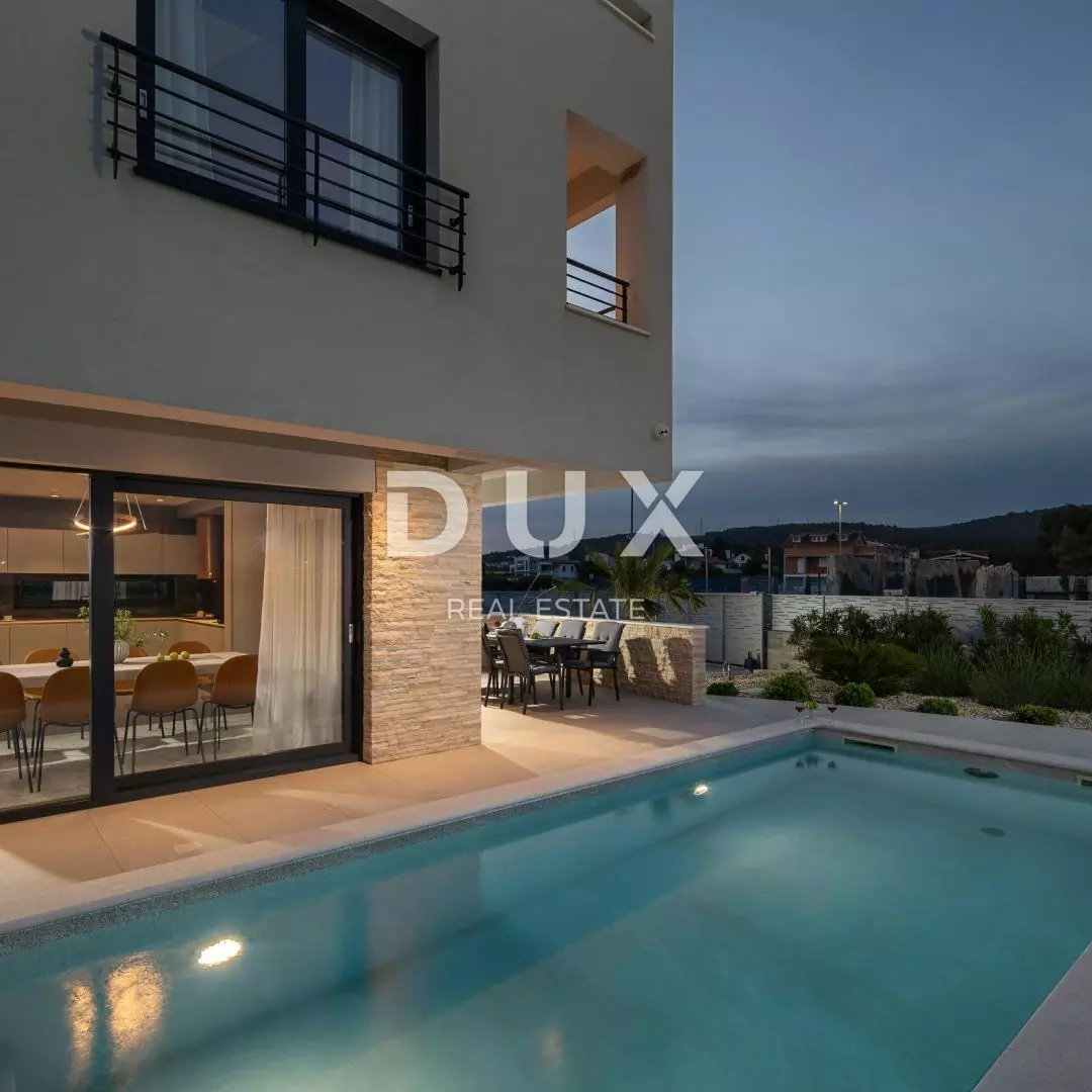 3-bedroom Villa In Bibinje, Croatia (345,47 M²)