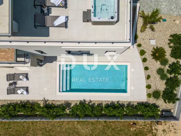 3-bedroom Villa In Bibinje, Croatia (345,47 M²)