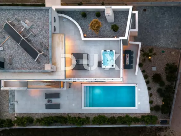 3-bedroom Villa In Bibinje, Croatia (345,47 M²)
