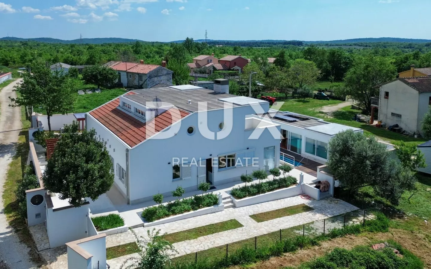 6-bedroom Villa In Vrsar, Croatia (400 M²)