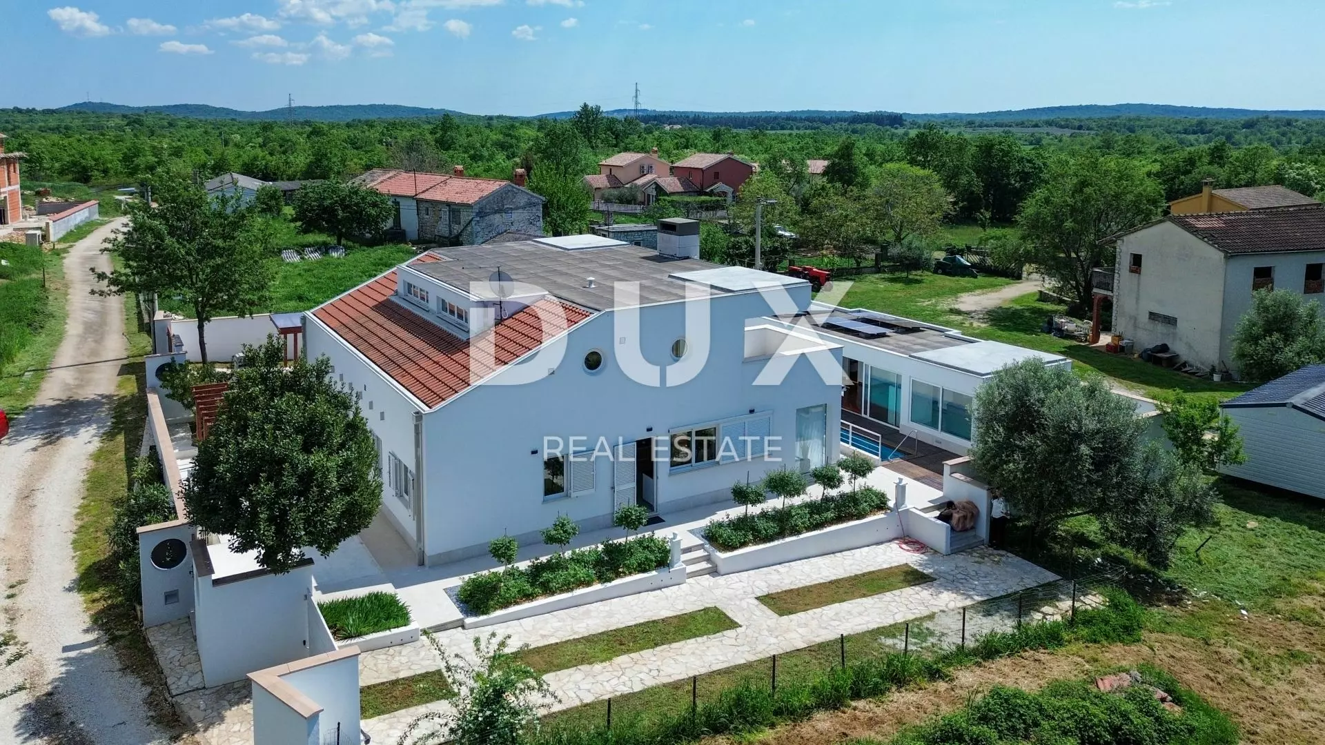 6-bedroom Villa In Vrsar, Croatia (400 M²)
