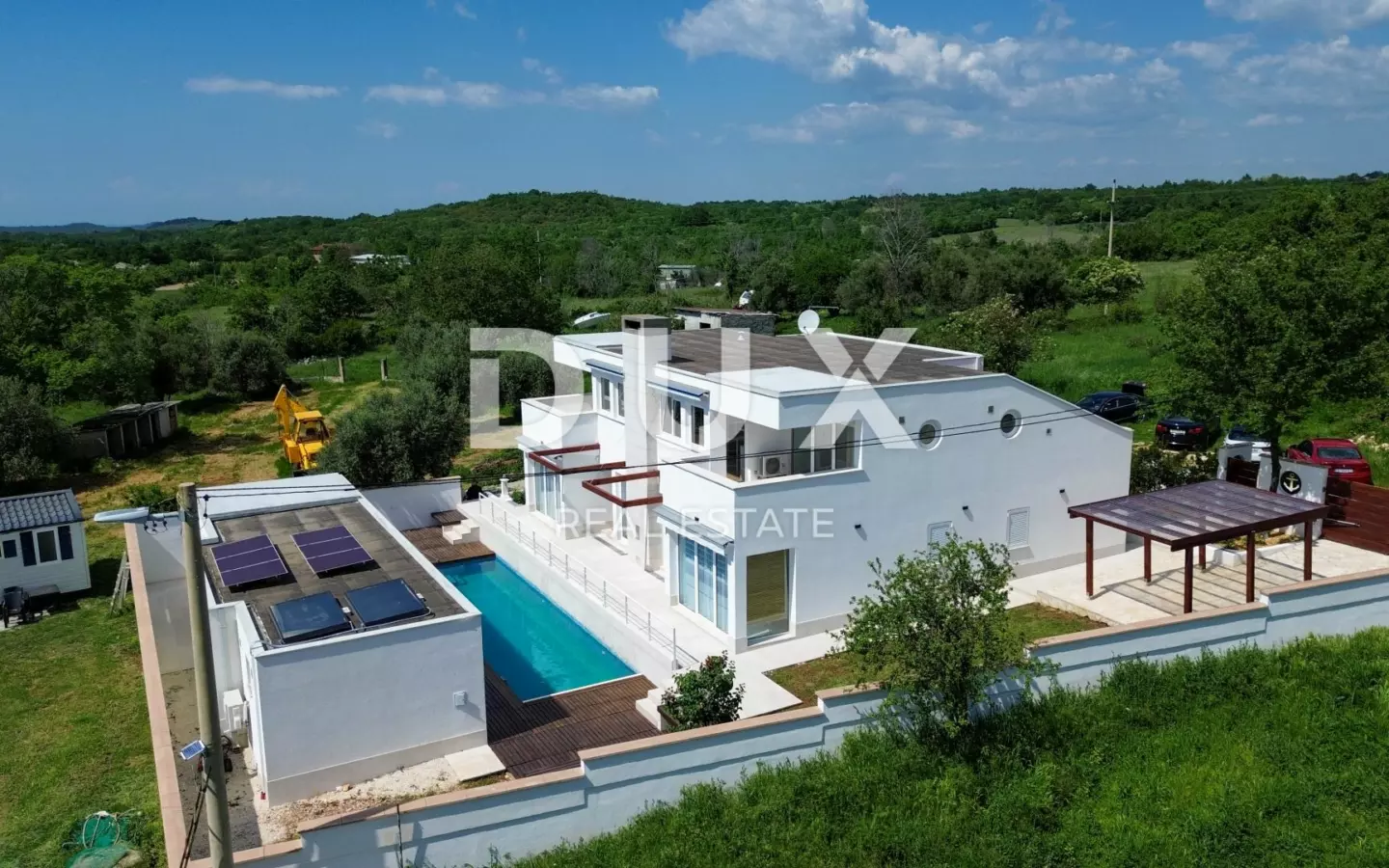 6-bedroom Villa In Vrsar, Croatia (400 M²)