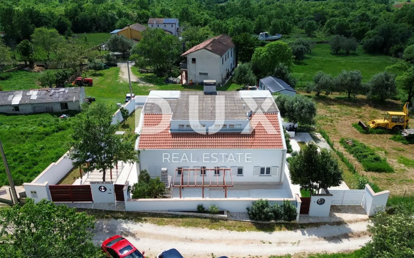 6-bedroom Villa In Vrsar, Croatia (400 M²)