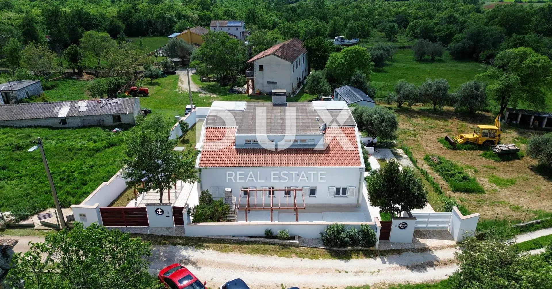 6-bedroom Villa In Vrsar, Croatia (400 M²)