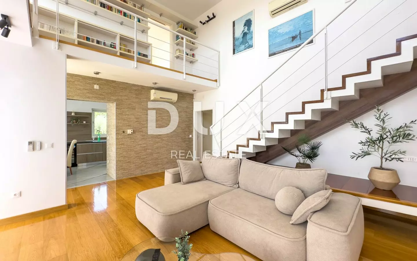 6-bedroom Villa In Vrsar, Croatia (400 M²)
