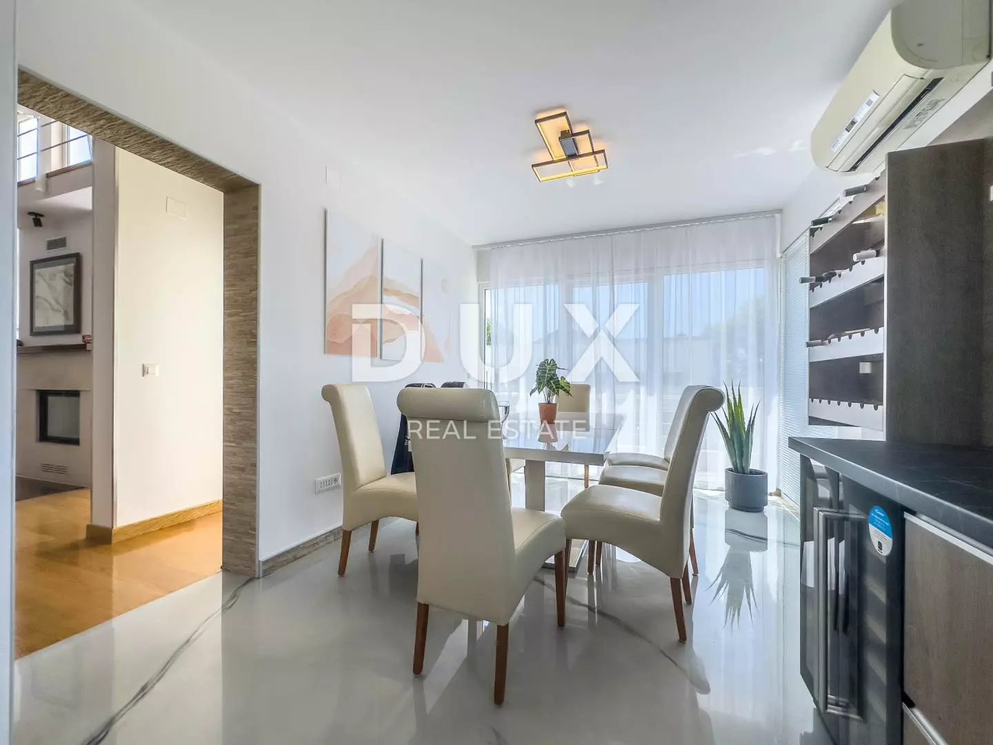 6-bedroom Villa In Vrsar, Croatia (400 M²)