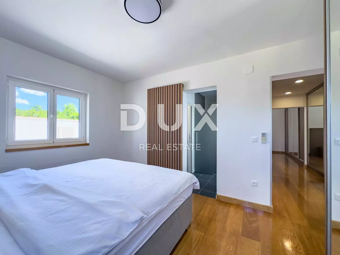 6-bedroom Villa In Vrsar, Croatia (400 M²)