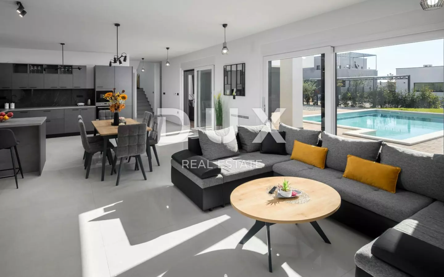 4-bedroom Detached House In Poreč, Croatia (178 M²)
