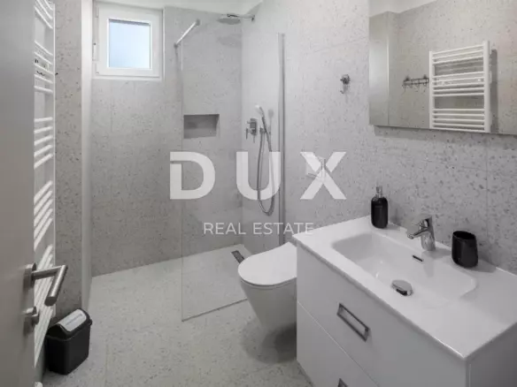4-bedroom Detached House In Poreč, Croatia (178 M²)