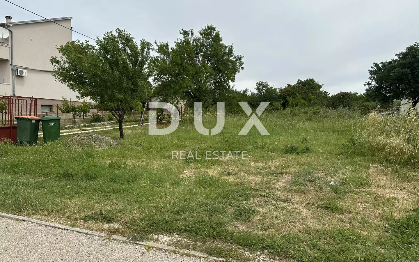 Land In Zemunik Gornji, Croatia (2.674 M²)