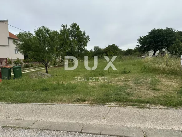 Land In Zemunik Gornji, Croatia (2.674 M²)