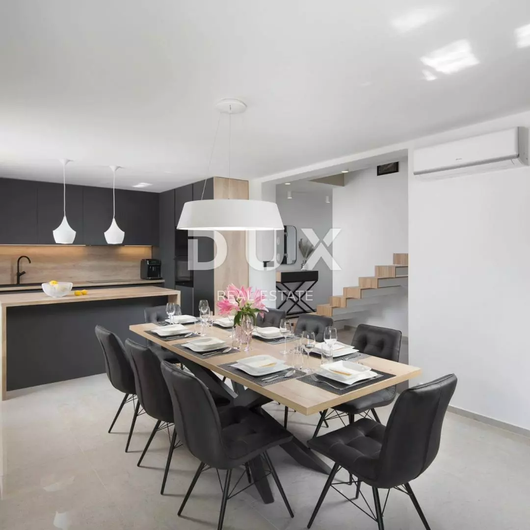 4-bedroom Villa In Labin, Croatia (232 M²)