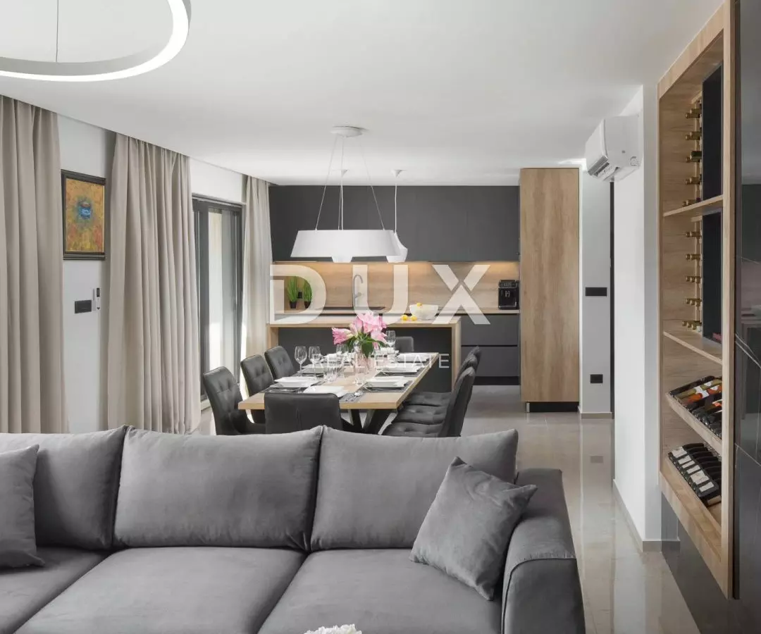 4-bedroom Villa In Labin, Croatia (232 M²)