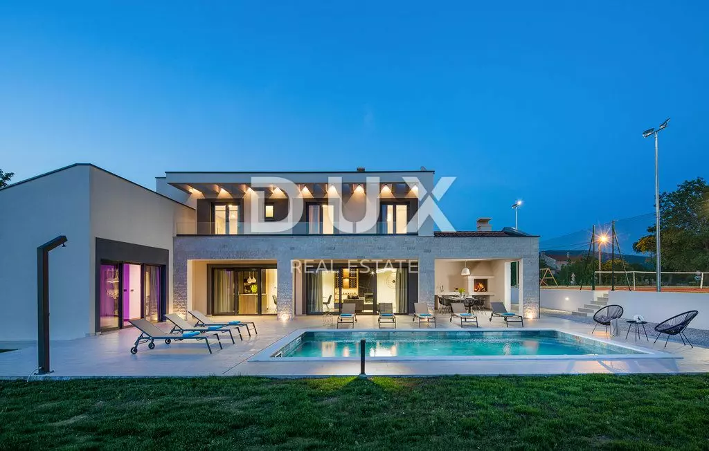 4-bedroom Villa In Labin, Croatia (232 M²)