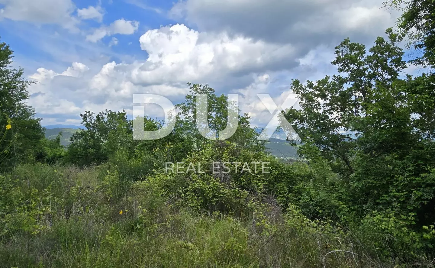 Land In Gračišće, Croatia (1.946 M²)