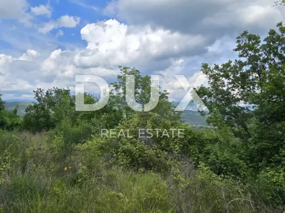 Land In Gračišće, Croatia (1.946 M²)