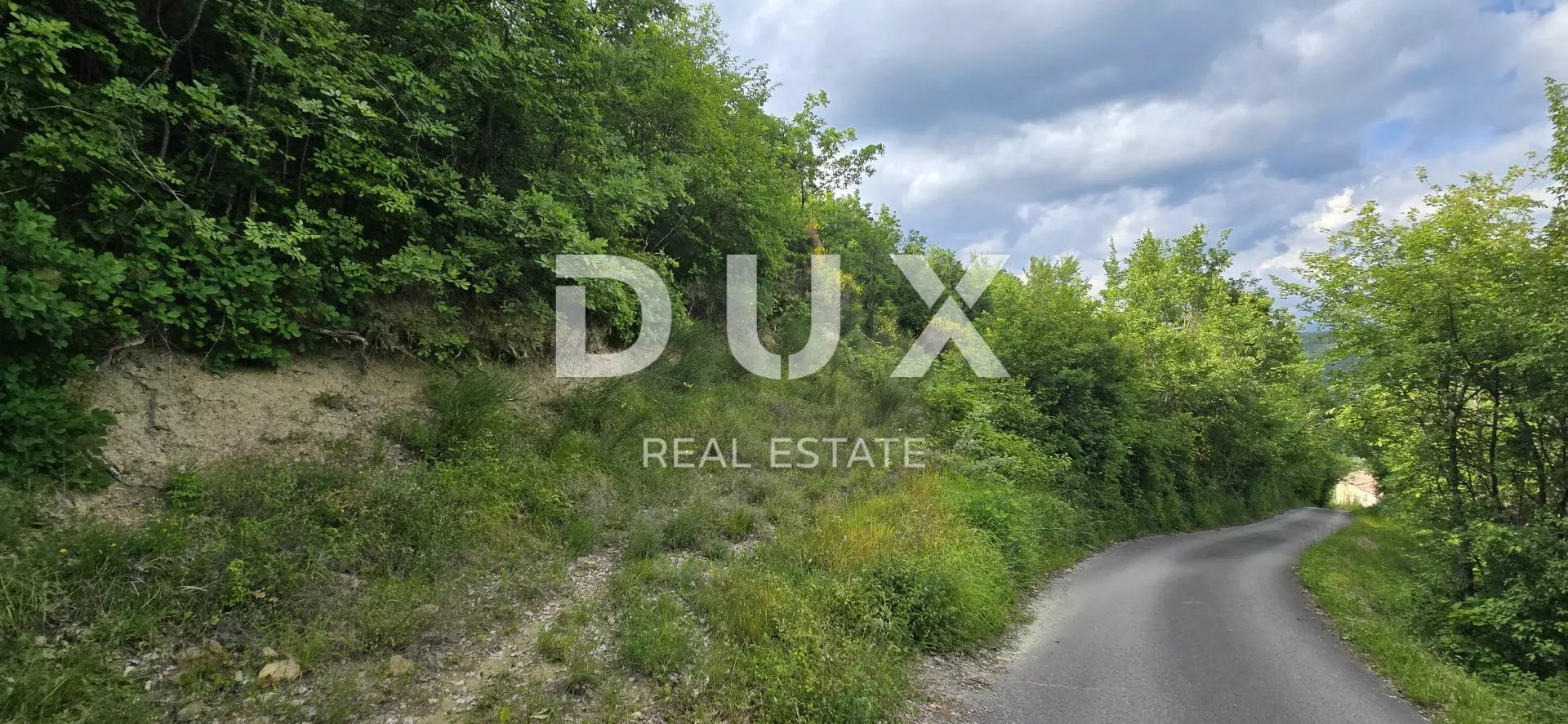 Land In Gračišće, Croatia (1.946 M²)