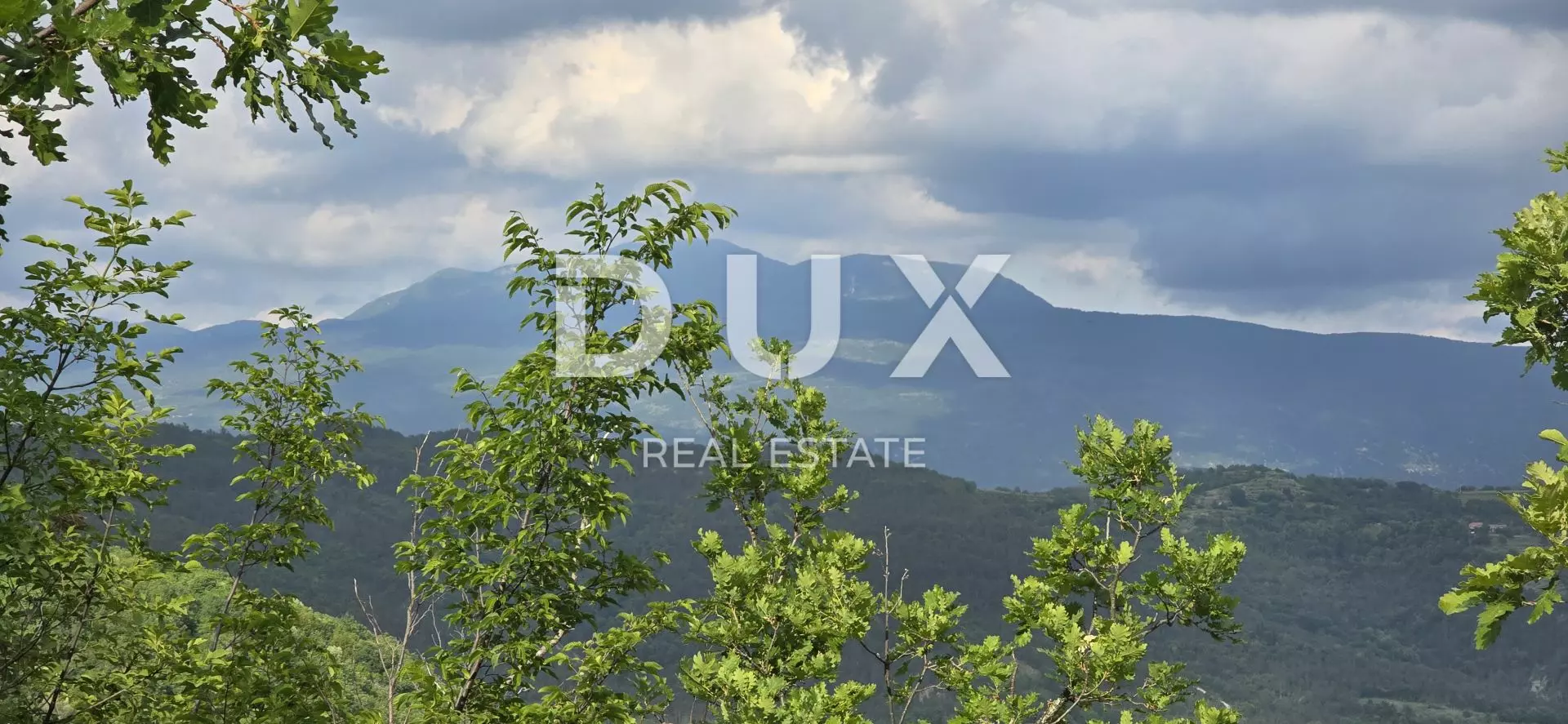 Land In Gračišće, Croatia (1.946 M²)