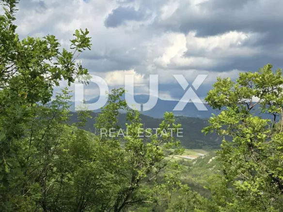 Land In Gračišće, Croatia (1.946 M²)