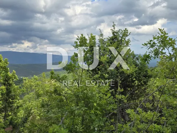 Land In Gračišće, Croatia (1.946 M²)