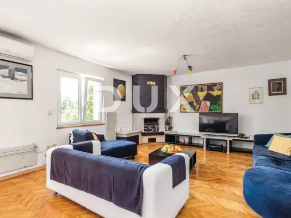 4-bedroom Detached House In Veli Brgud, Croatia (290 M²)