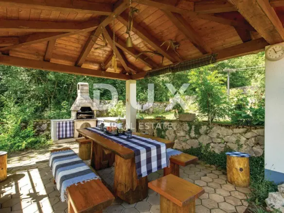 4-bedroom Detached House In Veli Brgud, Croatia (290 M²)