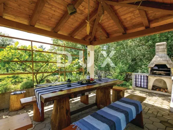 4-bedroom Detached House In Veli Brgud, Croatia (290 M²)
