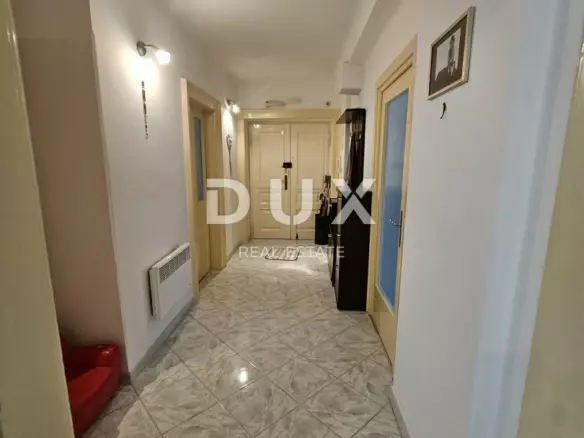 2-bedroom Apartment In Volosko, Croatia (94 M²)