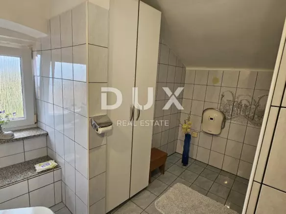 2-bedroom Apartment In Volosko, Croatia (94 M²)